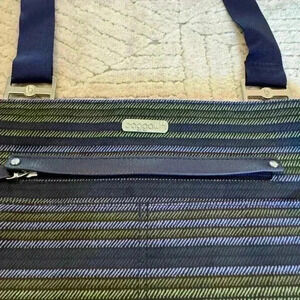 Baggillini crossbody like new condition